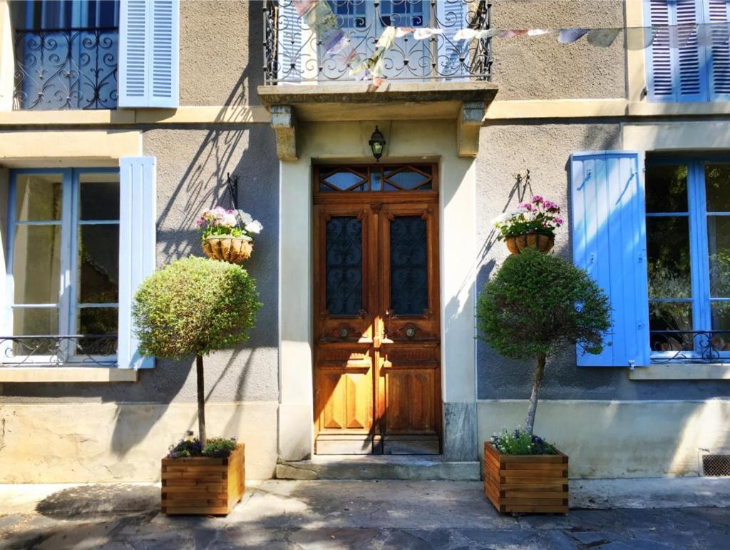 Papilio Bed & Breakfast Montauban-de-Luchon Bagian luar foto